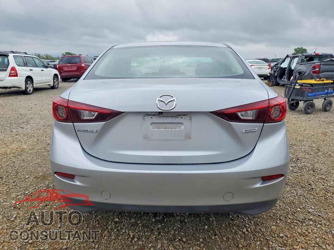MAZDA 3 2017 - 3MZBN1U75HM157519