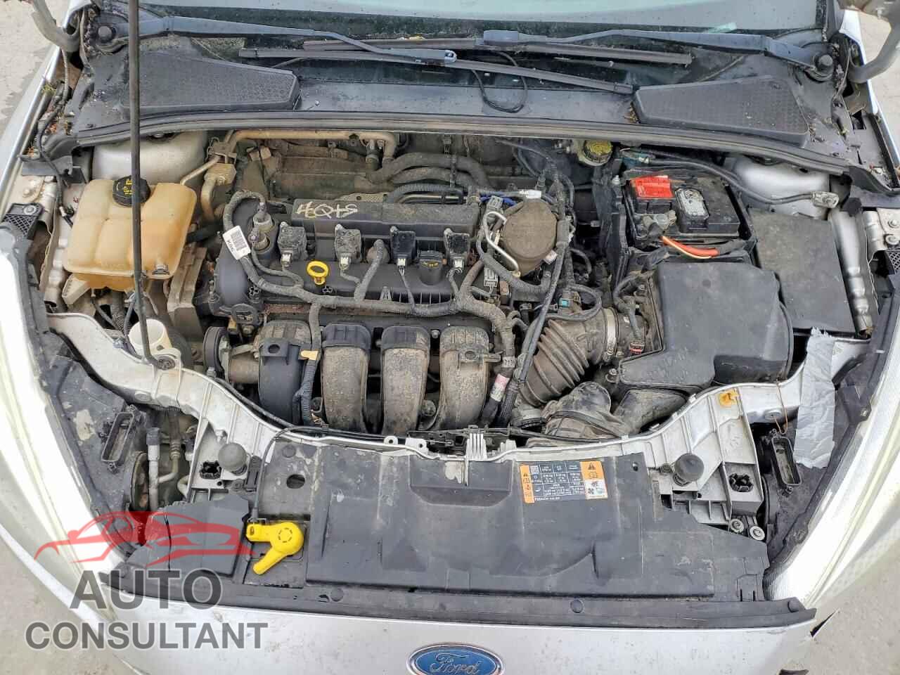 FORD FOCUS 2015 - 1FADP3F25FL263329