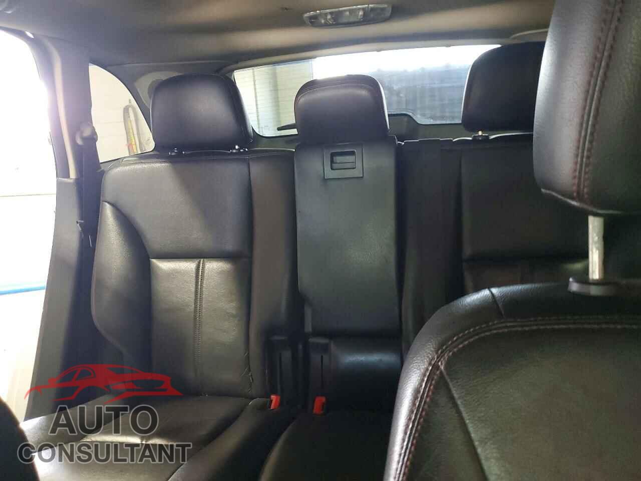 FORD EDGE 2011 - 2FMDK4KC1BBA44368