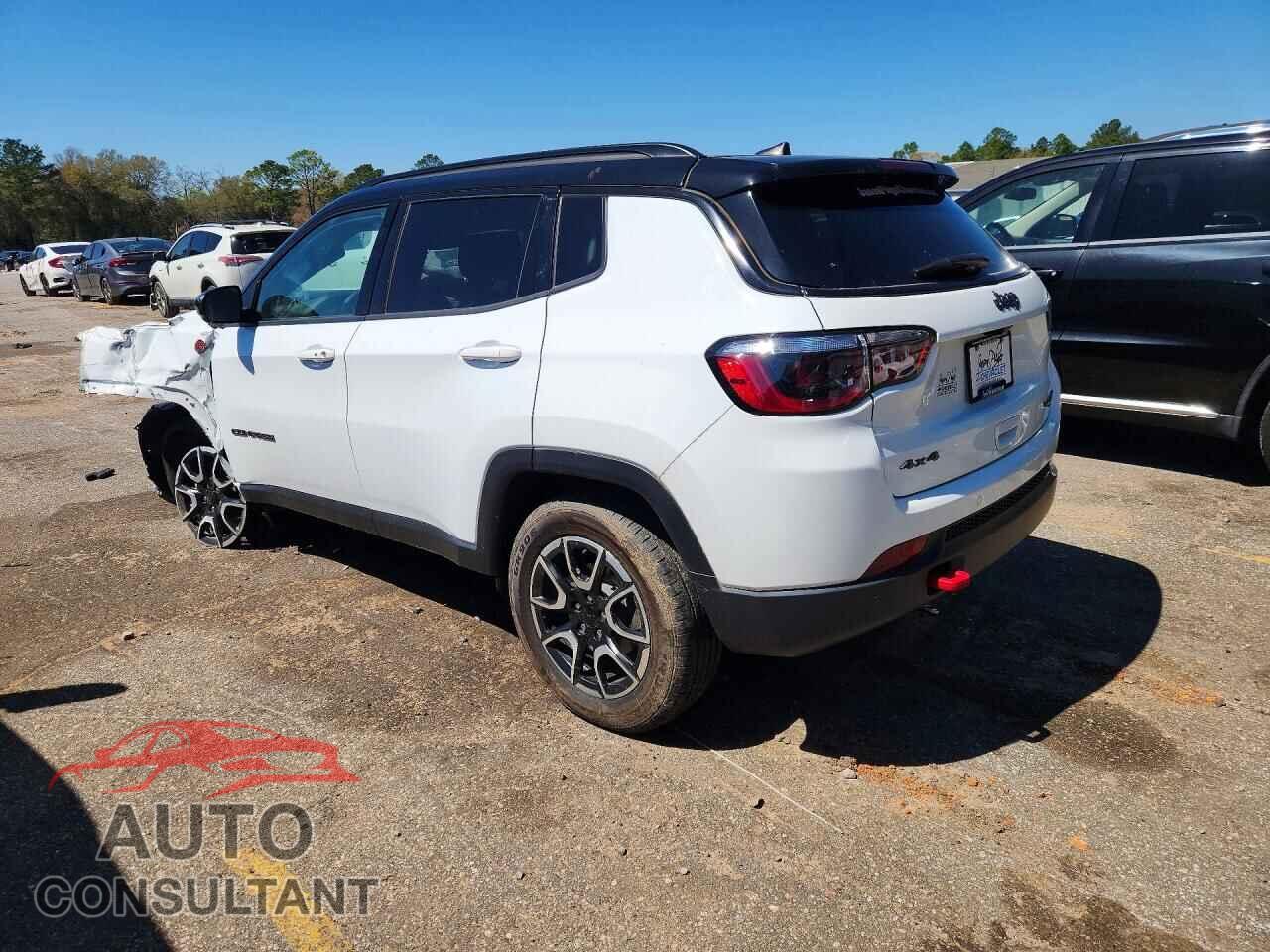 JEEP COMPASS 2024 - 3C4NJDDN7RT117770