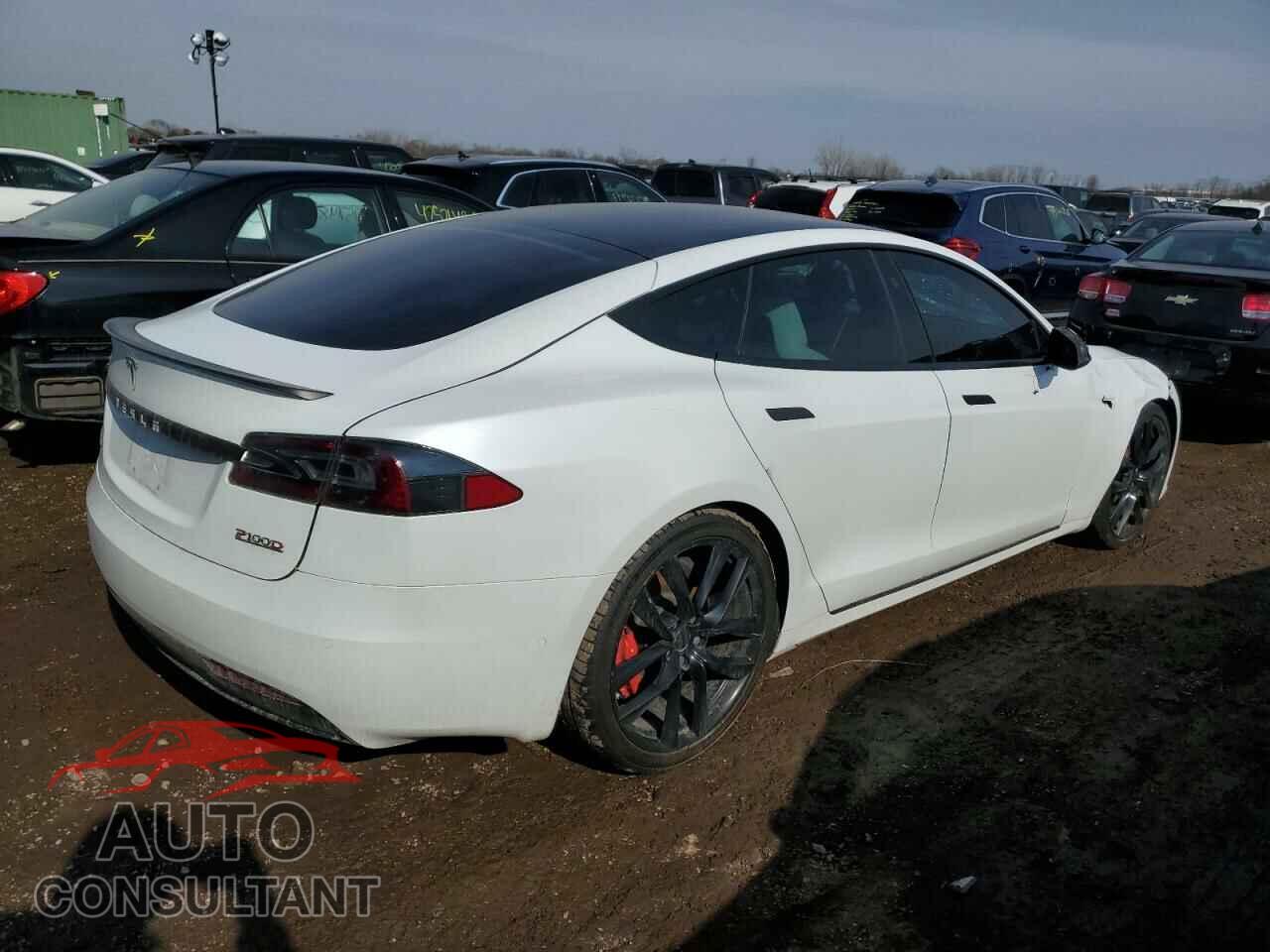 TESLA MODEL S 2018 - 5YJSA1E40JF261316