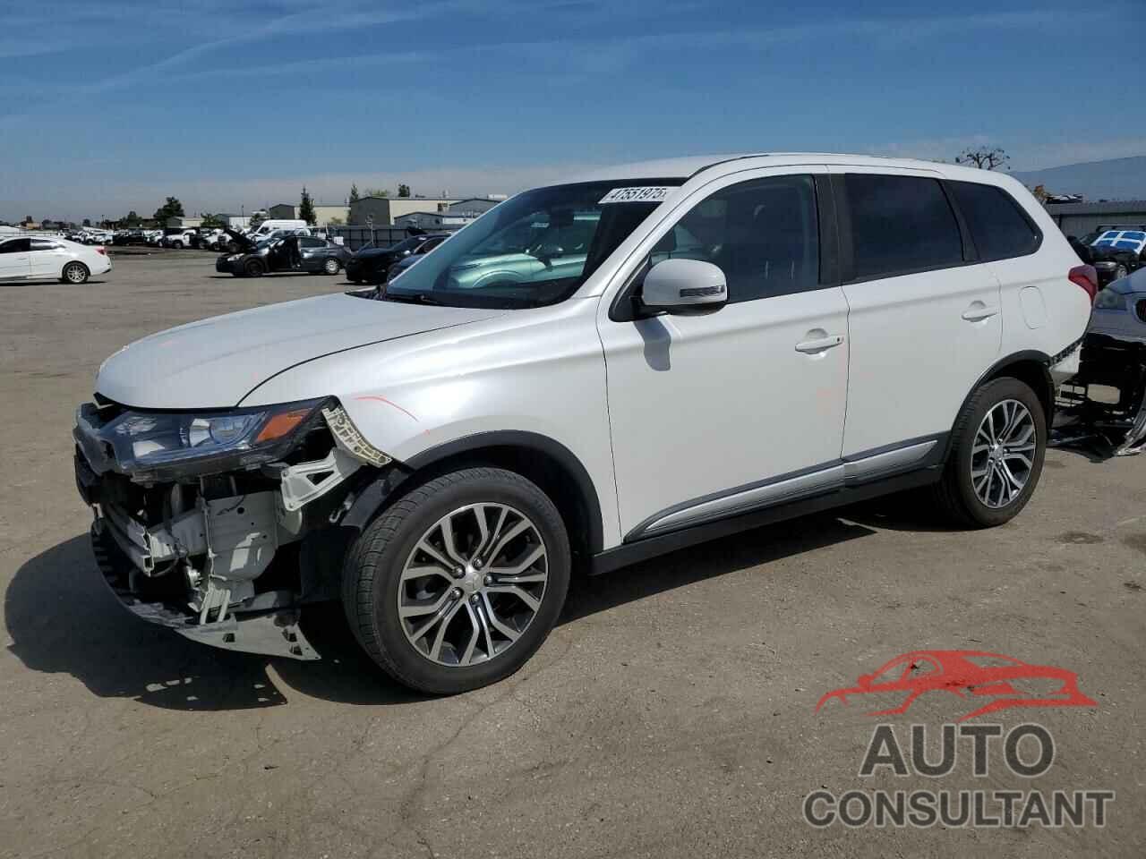 MITSUBISHI OUTLANDER 2018 - JA4AD3A33JZ042088