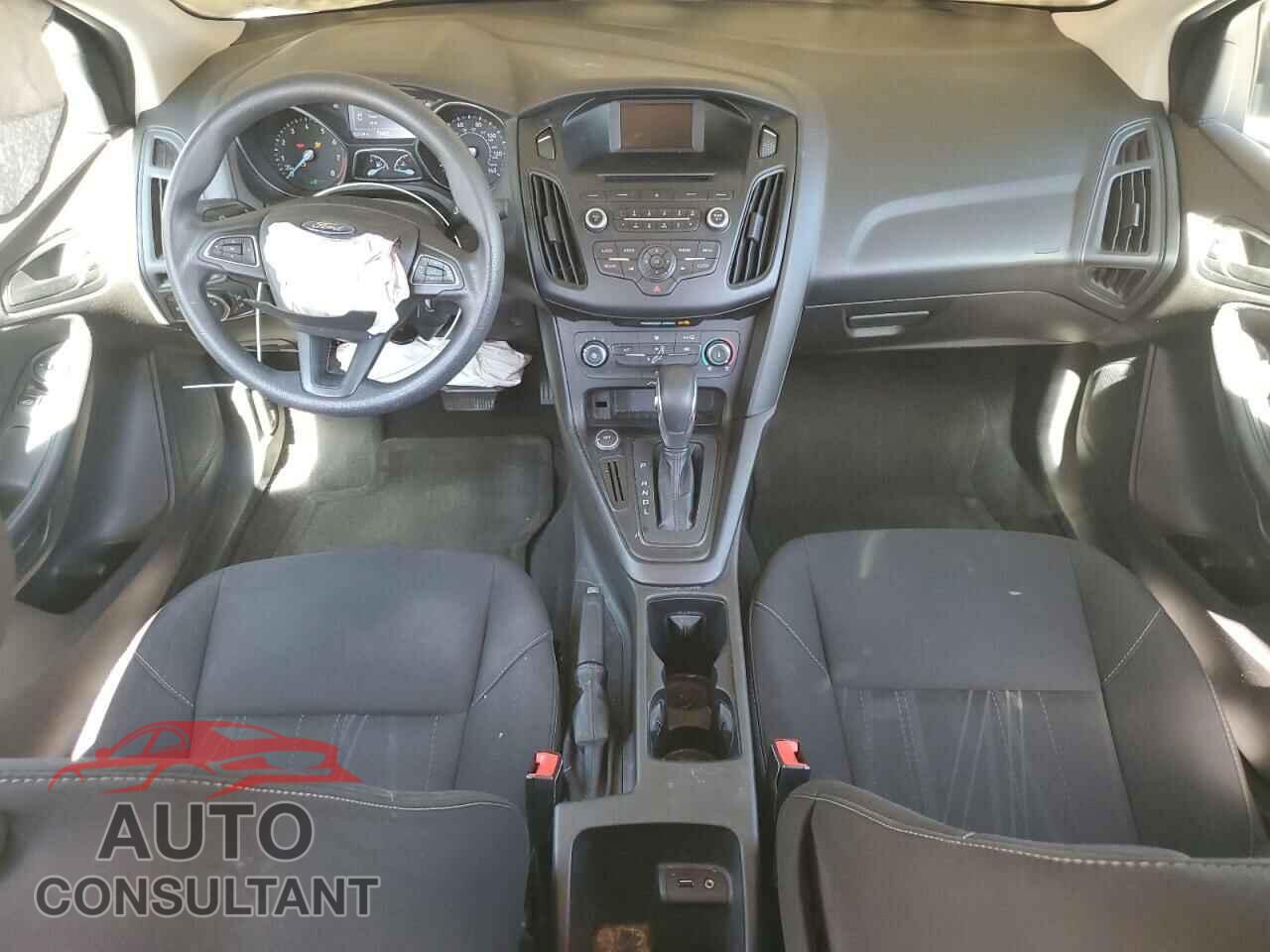 FORD FOCUS 2016 - 1FADP3E21GL254632