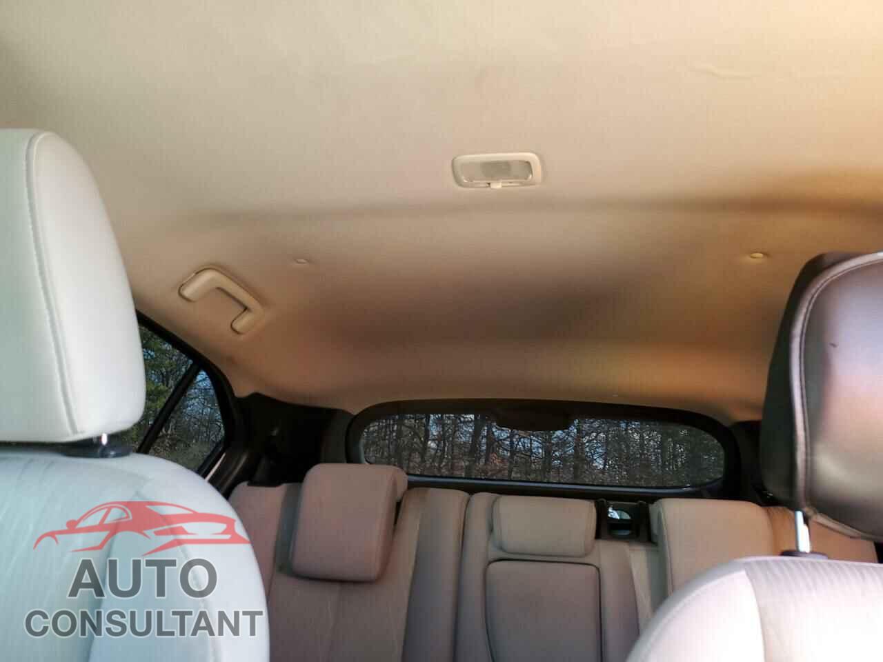 MITSUBISHI ECLIPSE 2019 - JA4AT5AA7KZ010940