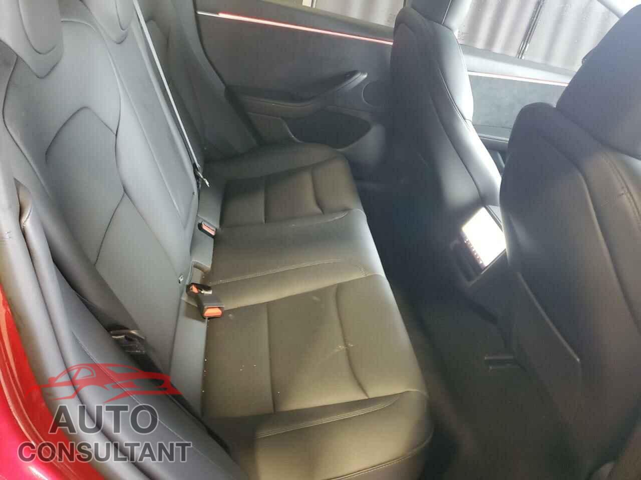 TESLA MODEL 3 2024 - 5YJ3E1EB4RF844006
