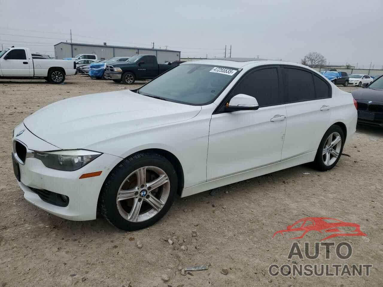 BMW 3 SERIES 2013 - WBA3C1G55DNR47178