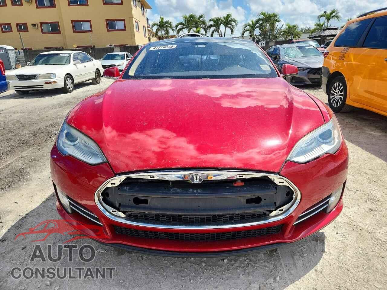 TESLA MODEL S 2013 - 5YJSA1CP9DFP11417