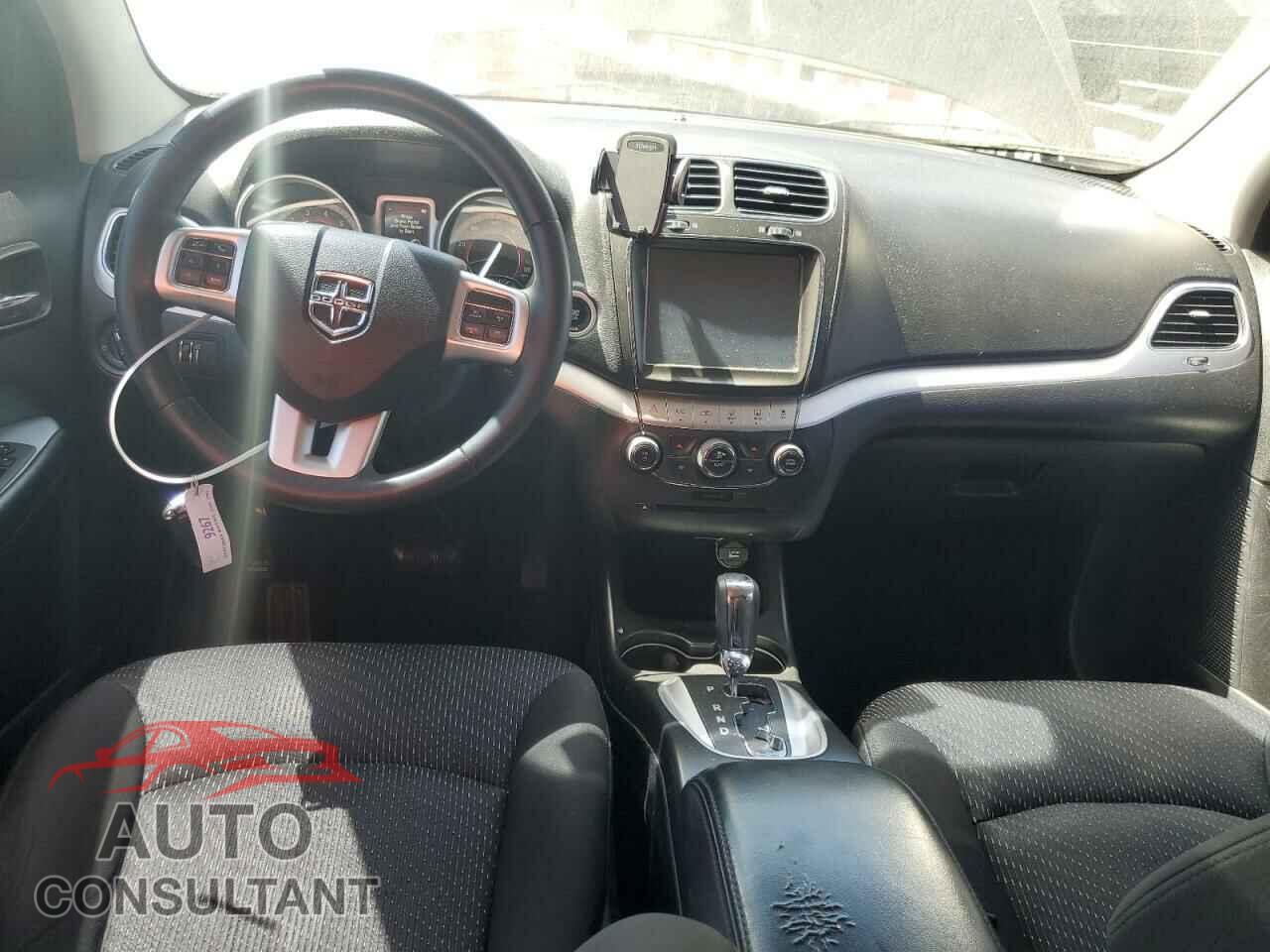 DODGE JOURNEY 2015 - 3C4PDCBBXFT511553