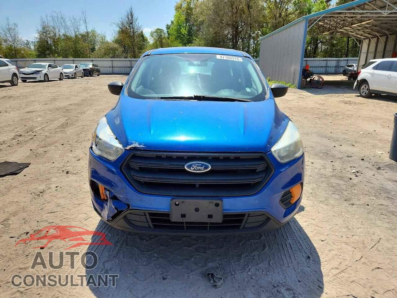 FORD ESCAPE 2017 - 1FMCU0F76HUD04584