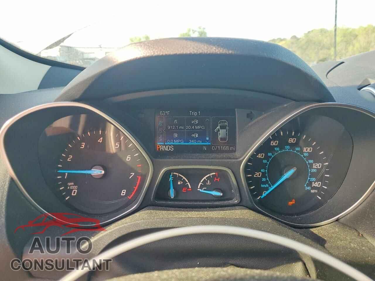 FORD ESCAPE 2016 - 1FMCU9J96GUA88652