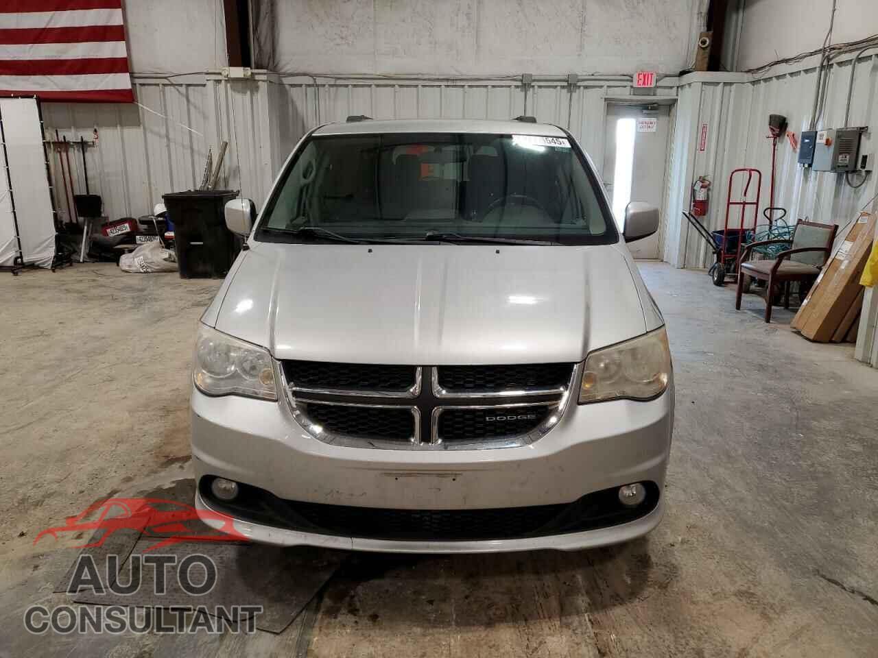 DODGE CARAVAN 2011 - 2D4RN5DG3BR688973