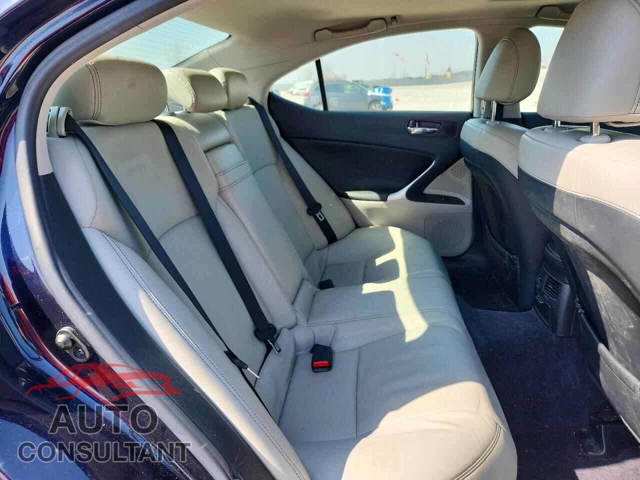 LEXUS IS 2010 - JTHCF5C29A2033993