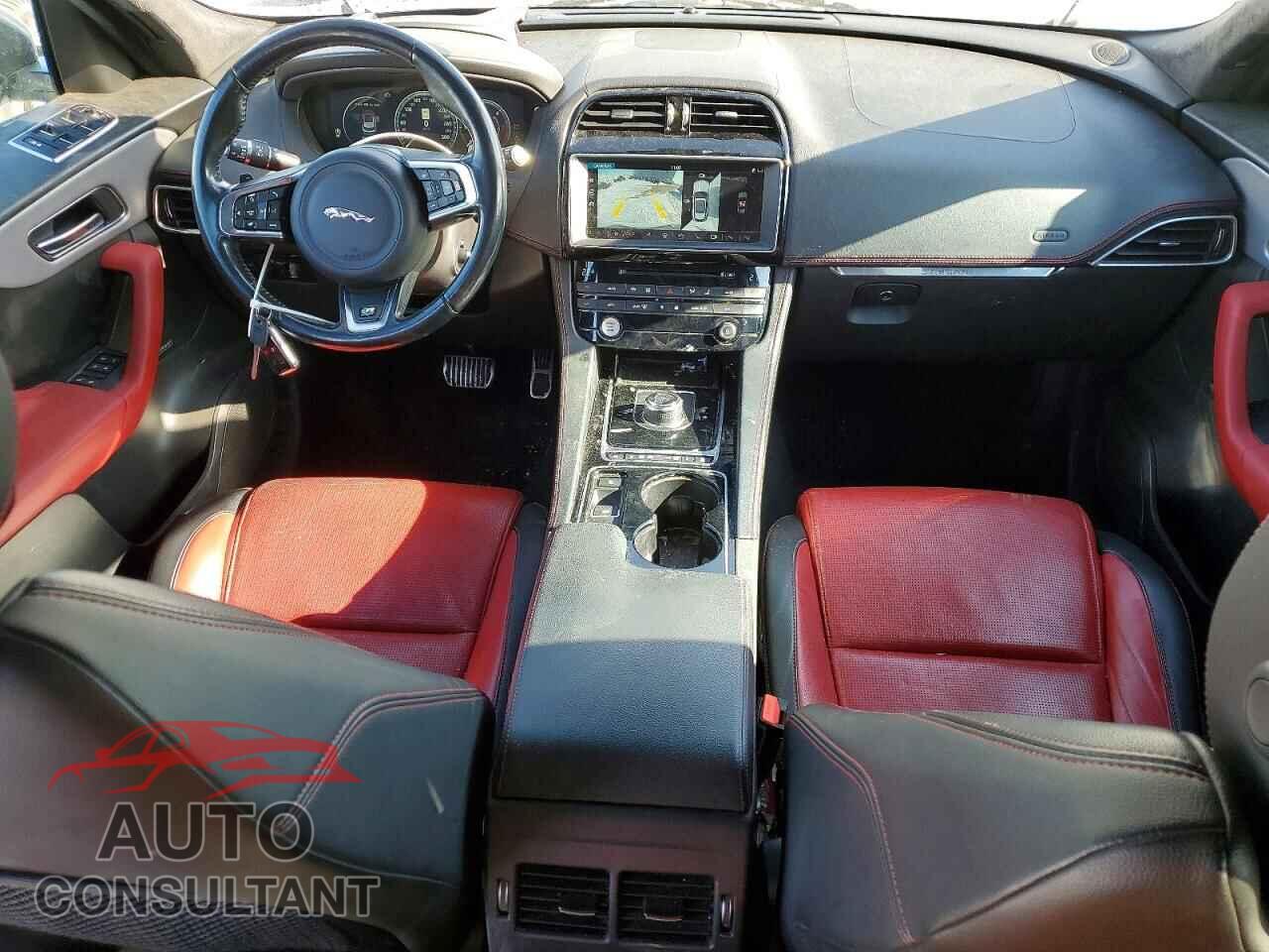 JAGUAR F-PACE 2017 - SADCL2BN9HA490053