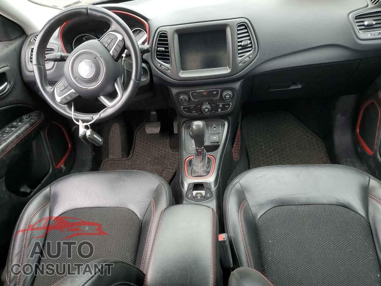 JEEP COMPASS 2019 - 3C4NJDDB3KT849065