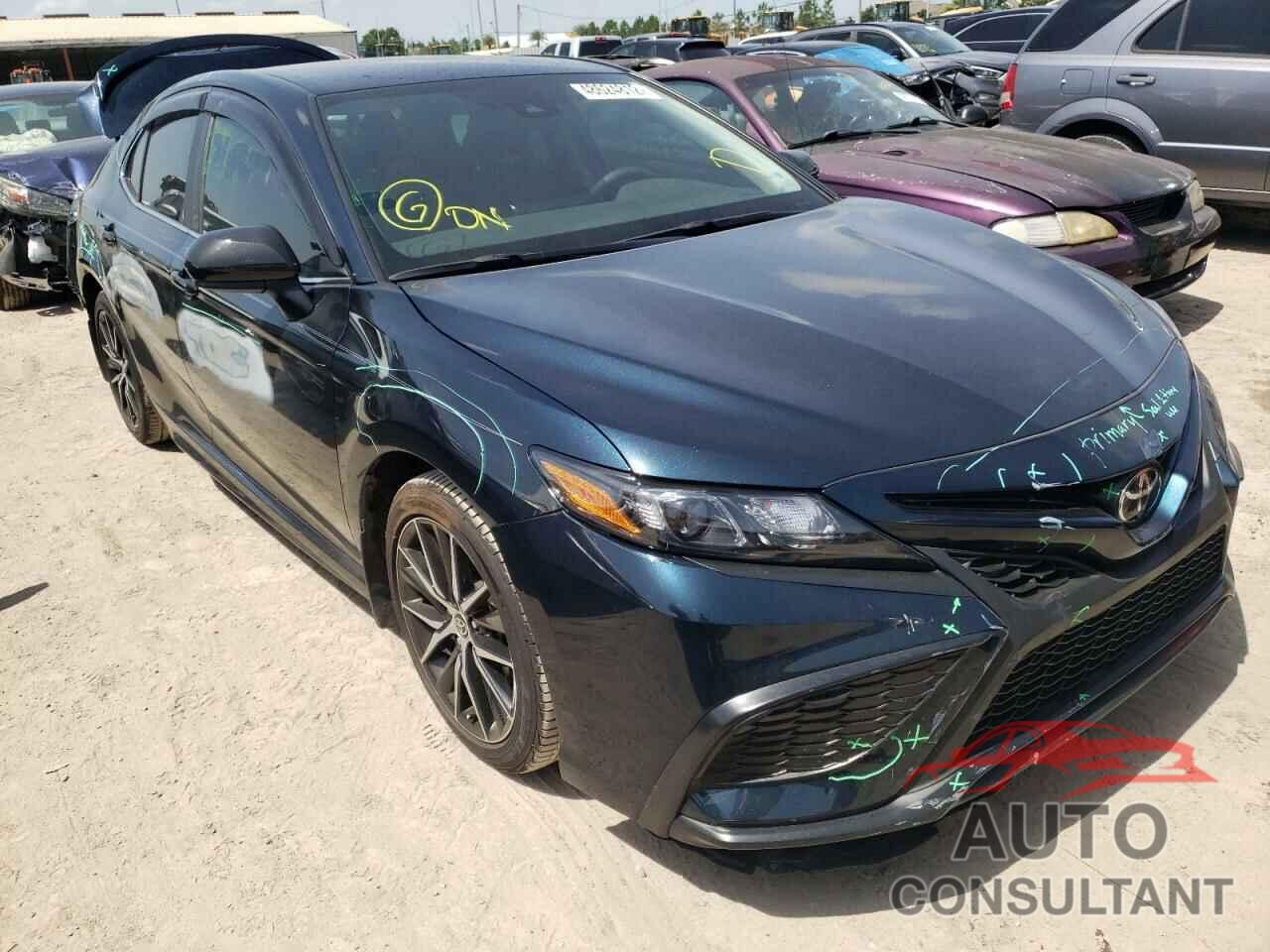 TOYOTA CAMRY 2021 - 4T1G11AK3MU528515