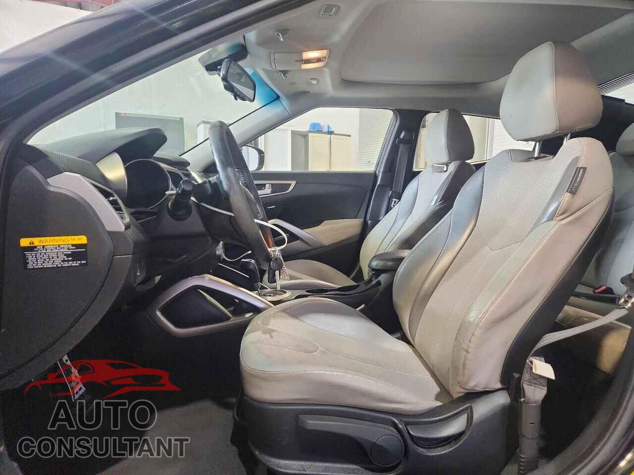 HYUNDAI VELOSTER 2012 - KMHTC6AD6CU032114