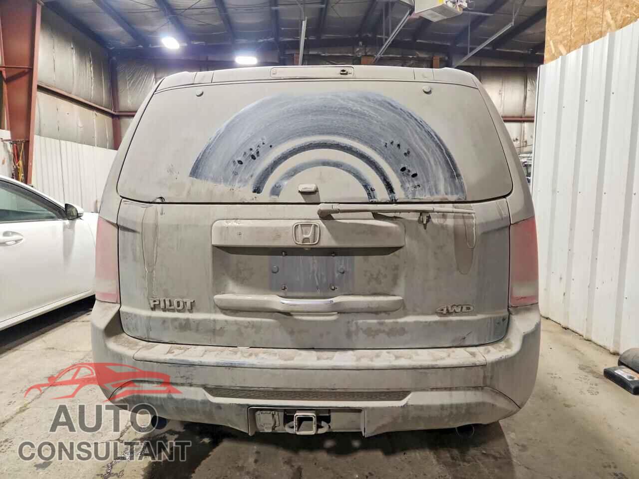 HONDA PILOT 2014 - 5FNYF4H22EB005210
