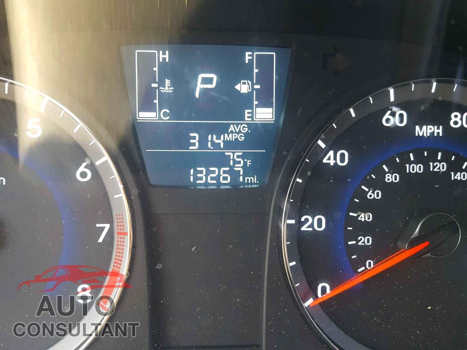 HYUNDAI ACCENT 2016 - KMHCT4AE2GU156738