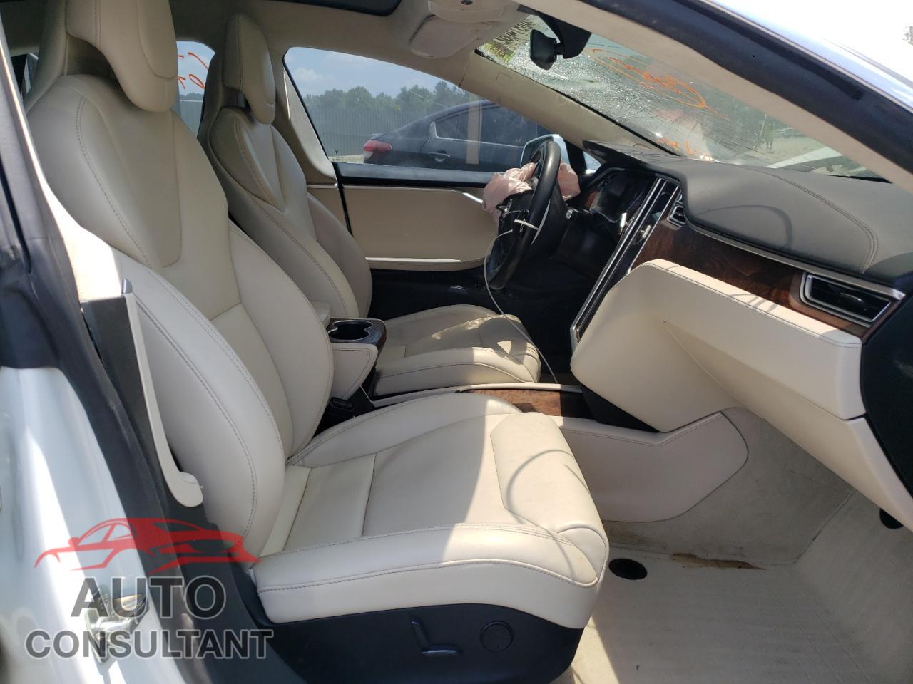 TESLA MODEL S 2017 - 5YJSA1E20HF207362