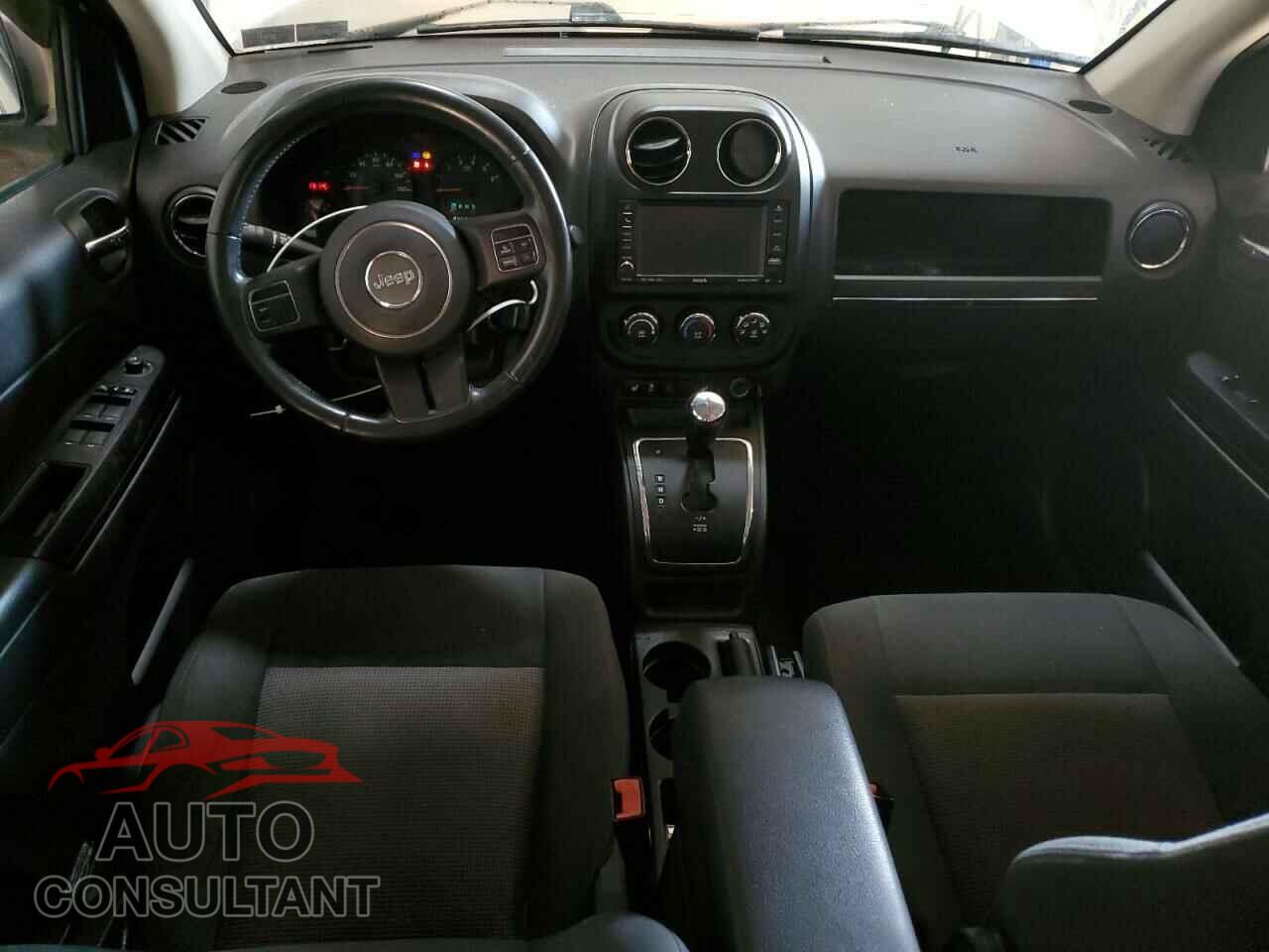 JEEP COMPASS 2011 - 1J4NF1FB3BD239356