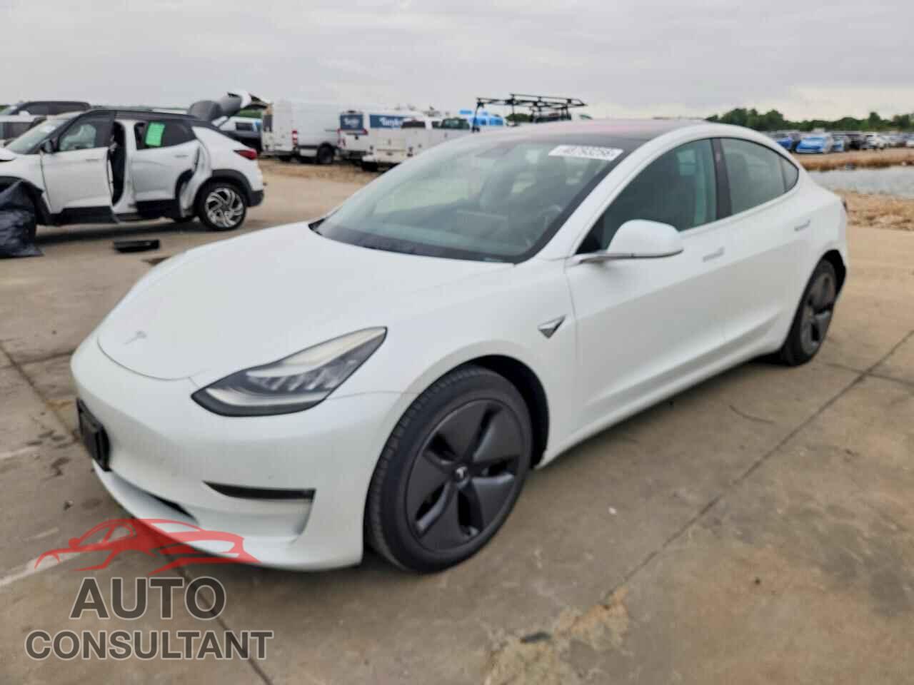 TESLA MODEL 3 2018 - 5YJ3E1EA5JF161808