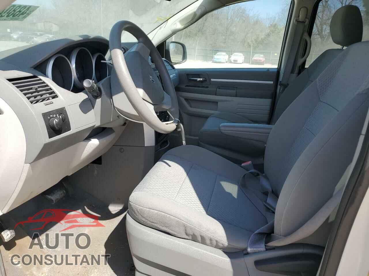 DODGE CARAVAN 2010 - 2D4RN4DE7AR117655