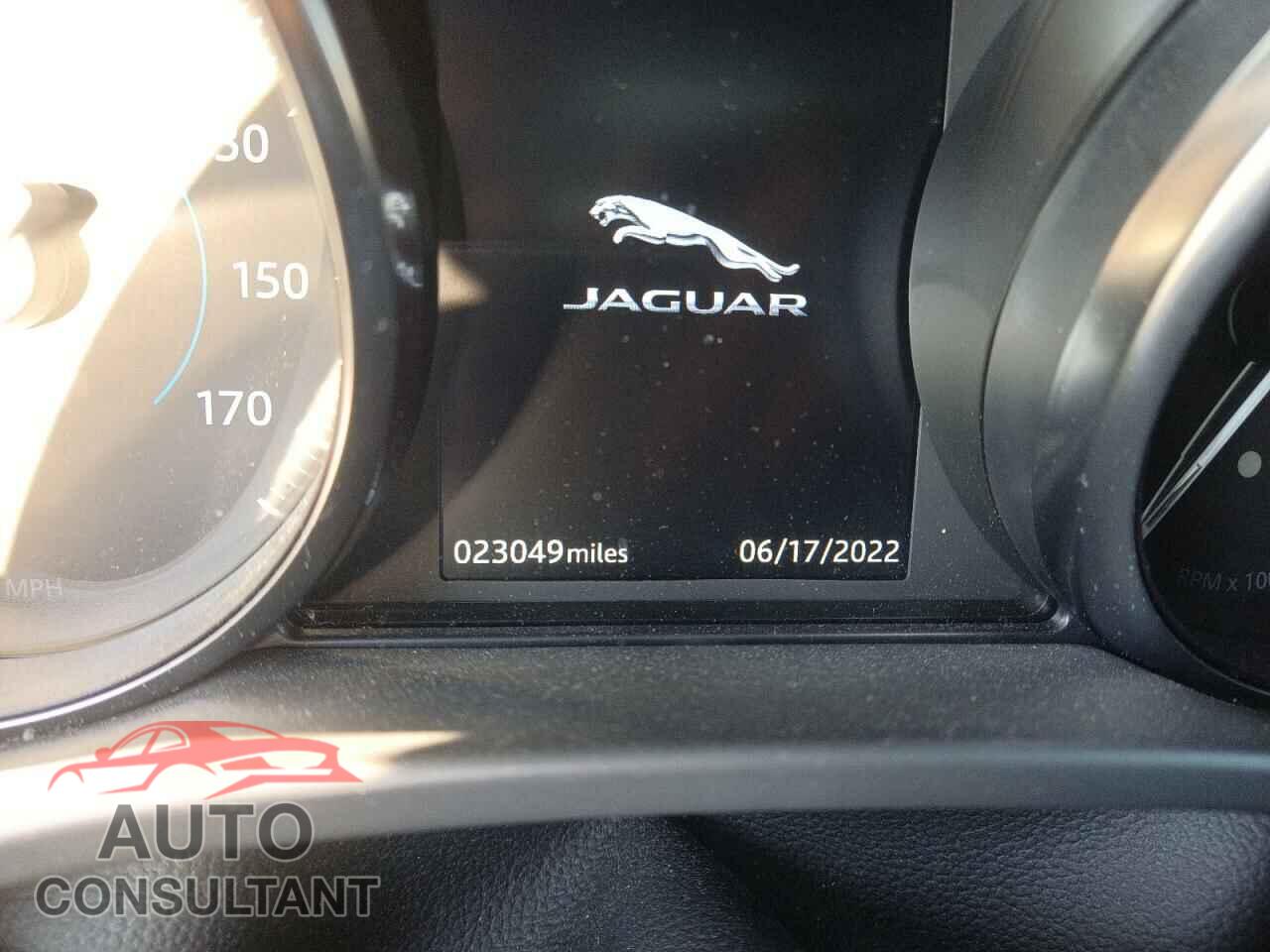 JAGUAR F-PACE 2019 - SADCJ2FX8KA395976