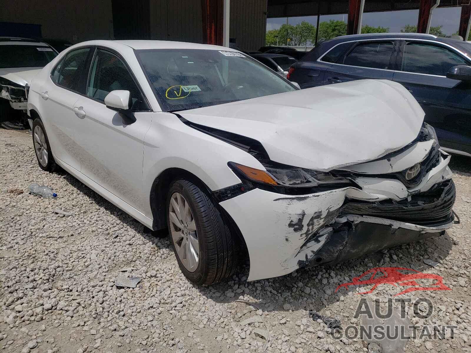 TOYOTA CAMRY 2019 - 4T1B11HK1KU217484