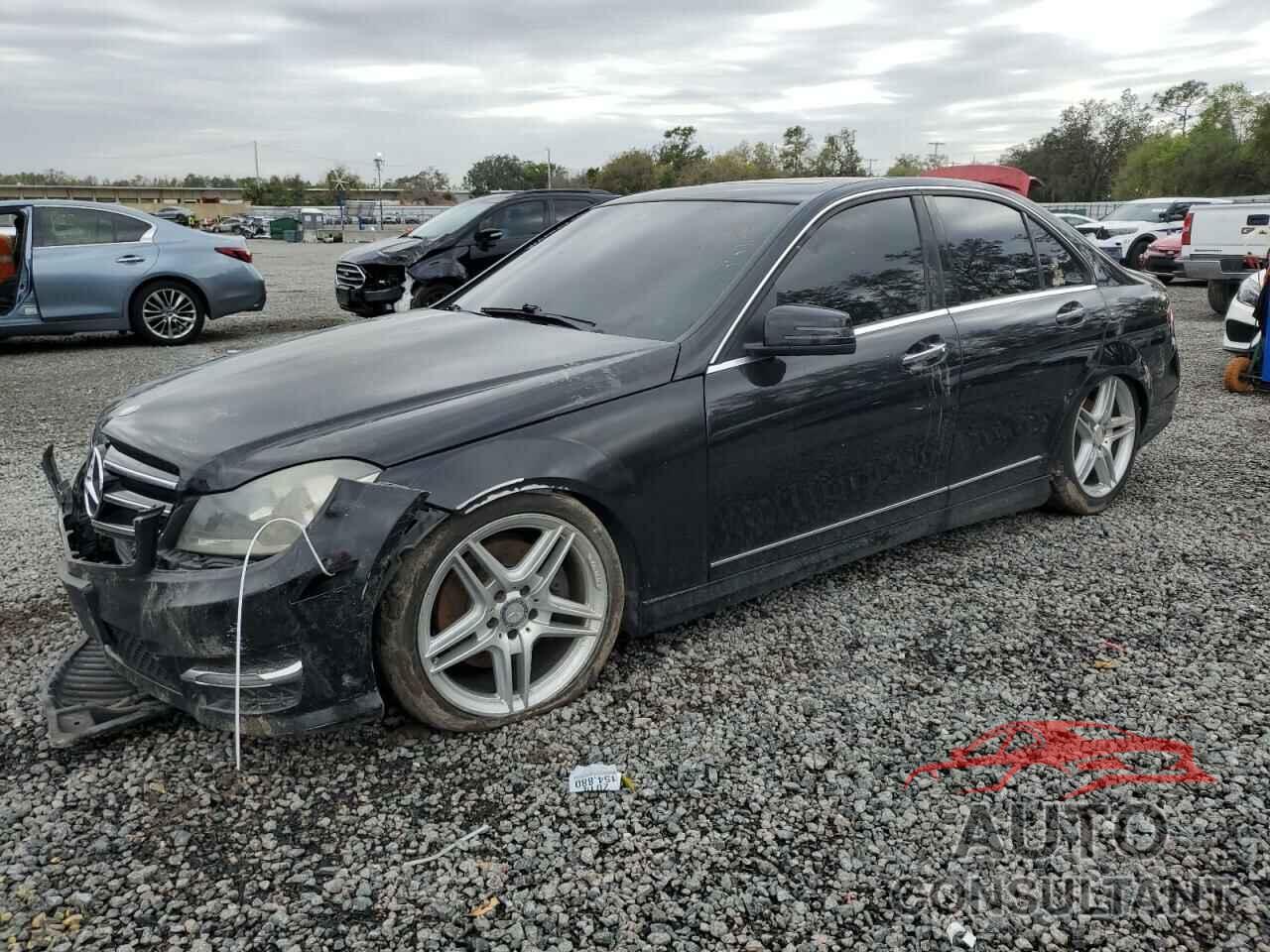 MERCEDES-BENZ C-CLASS 2014 - WDDGF5HBXEA958358
