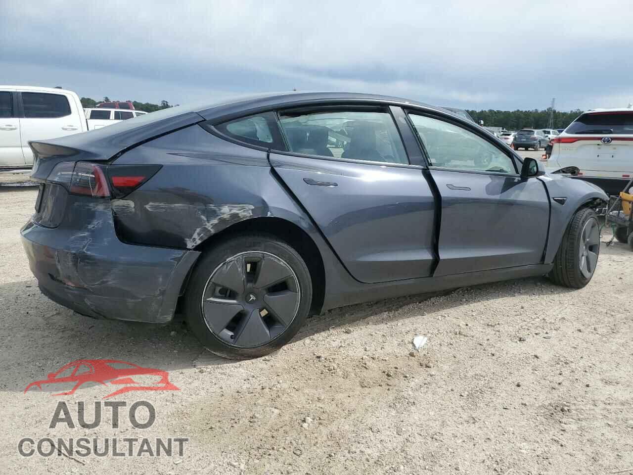 TESLA MODEL 3 2023 - 5YJ3E1EA9PF505388