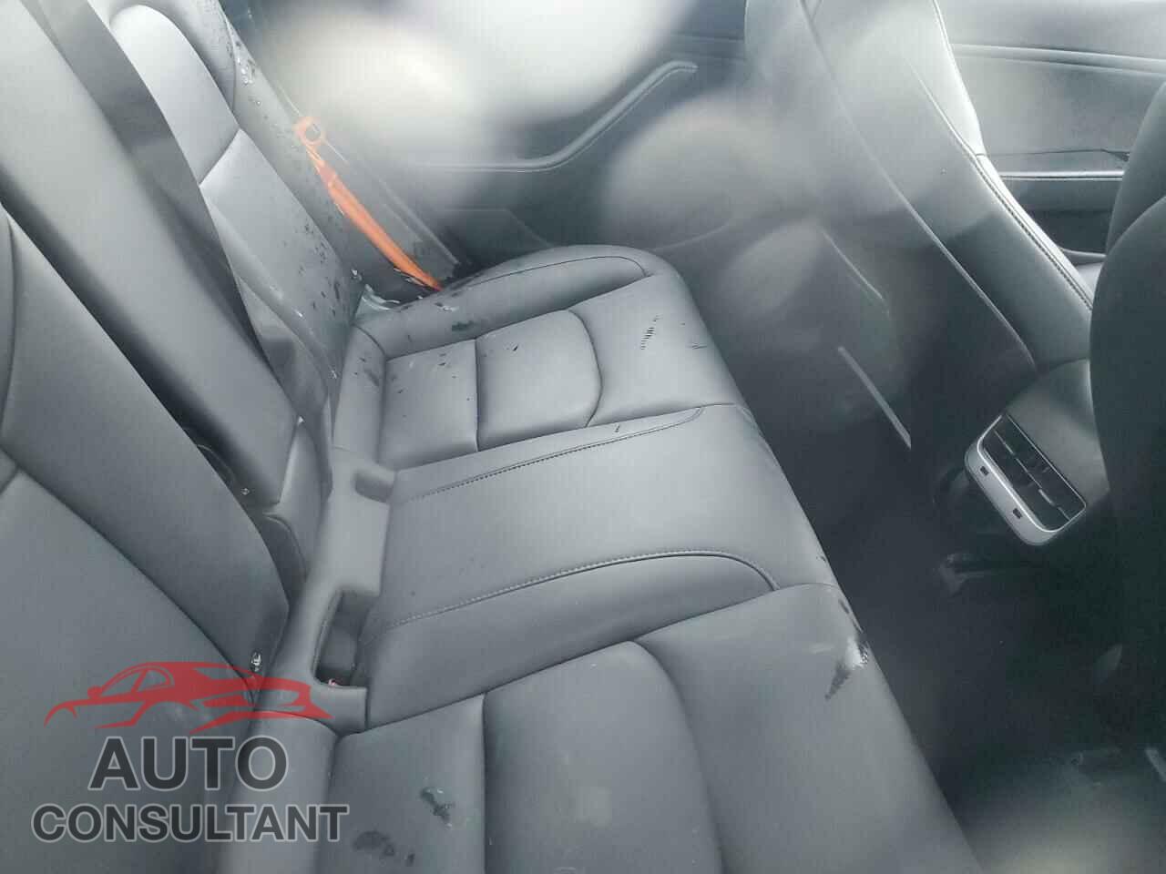 TESLA MODEL 3 2018 - 5YJ3E1EA5JF124984