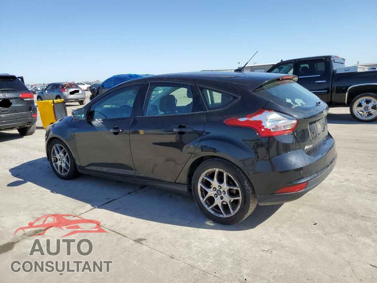 FORD FOCUS 2015 - 1FADP3K25FL323776