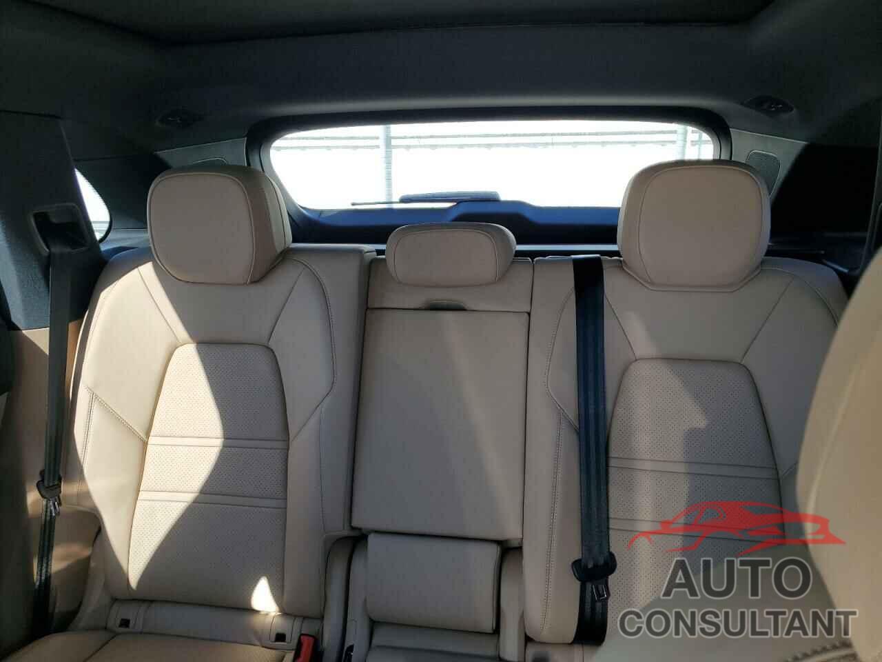 PORSCHE CAYENNE 2019 - WP1AA2AY2KDA19287