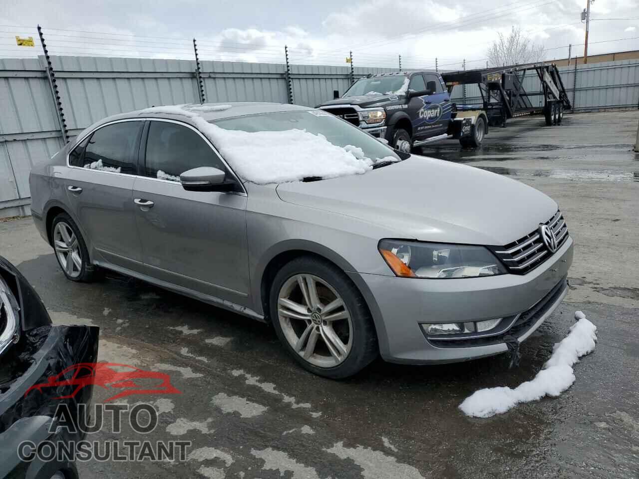 VOLKSWAGEN PASSAT 2014 - 1VWCT7A30EC008902