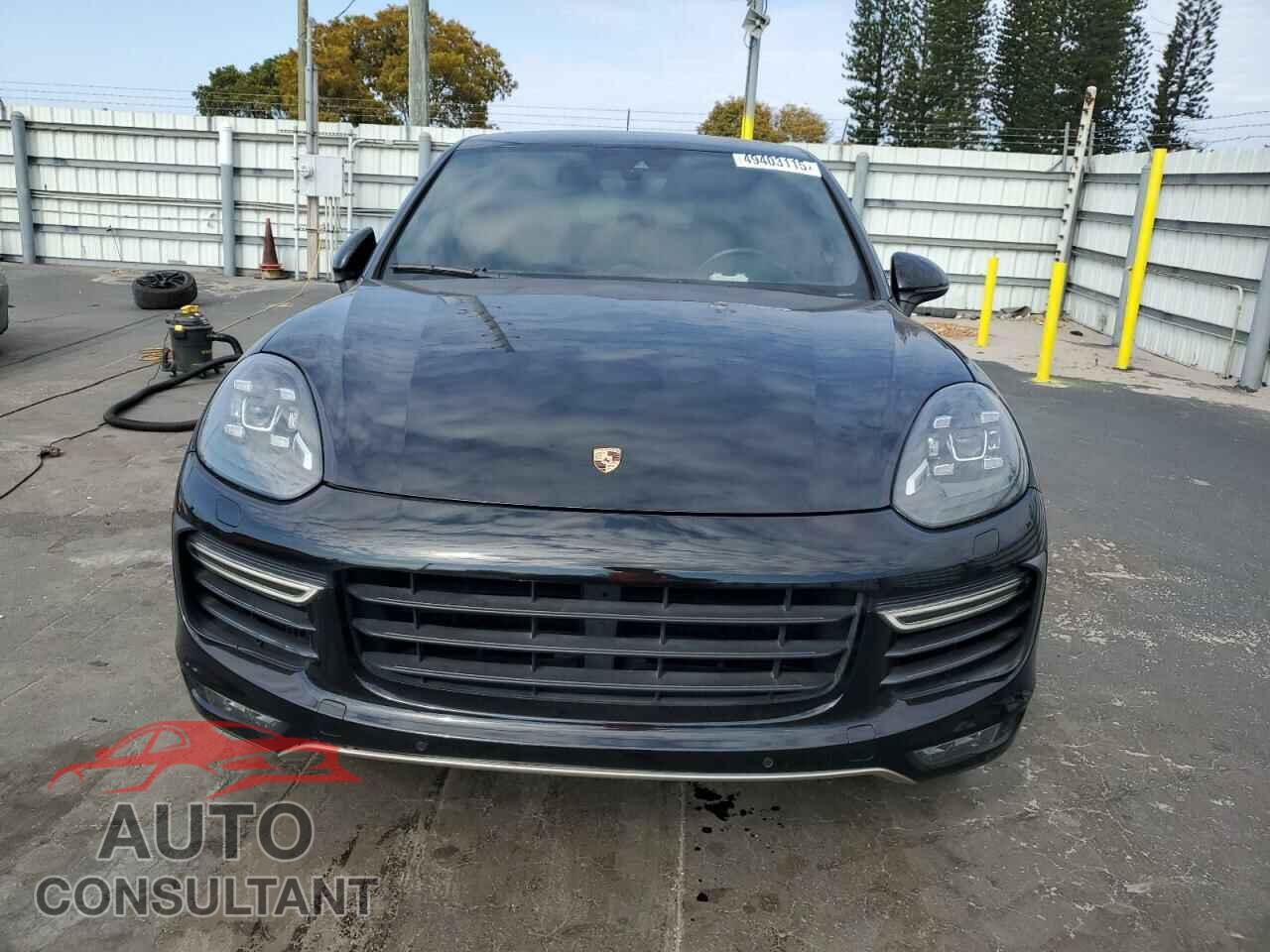 PORSCHE CAYENNE 2016 - WP1AC2A28GLA88956