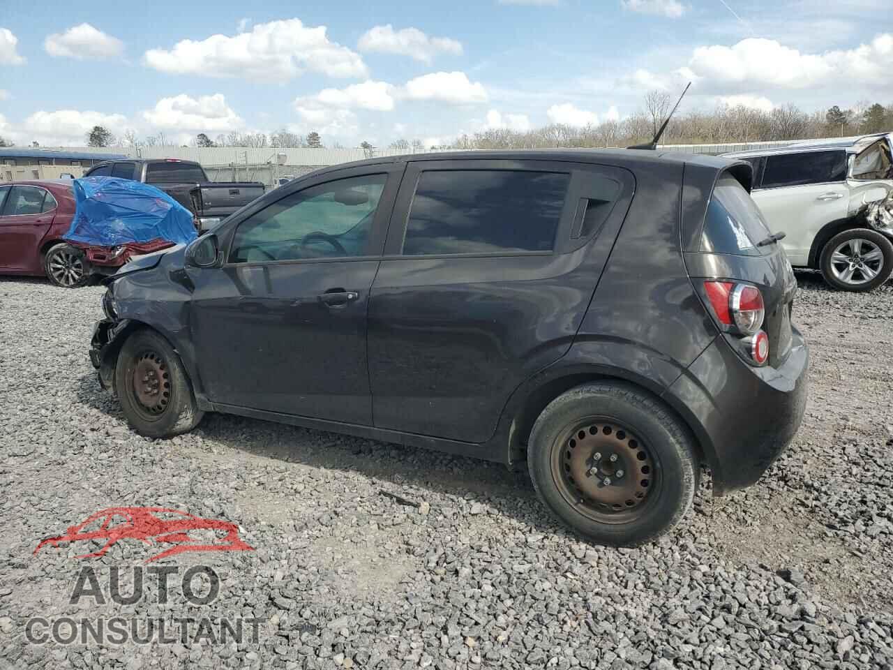 CHEVROLET SONIC 2014 - 1G1JA6SH3E4131987