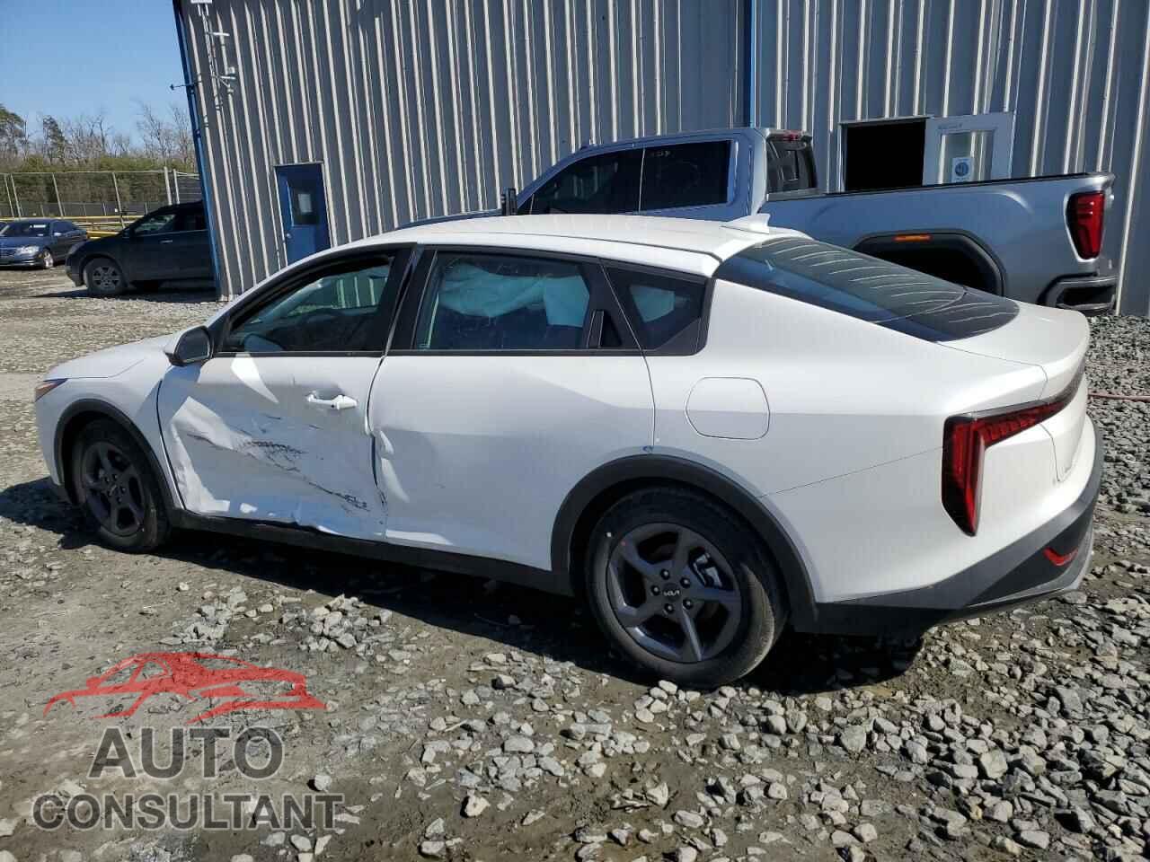 KIA K4 LX 2025 - 3KPFT4DE5SE061918