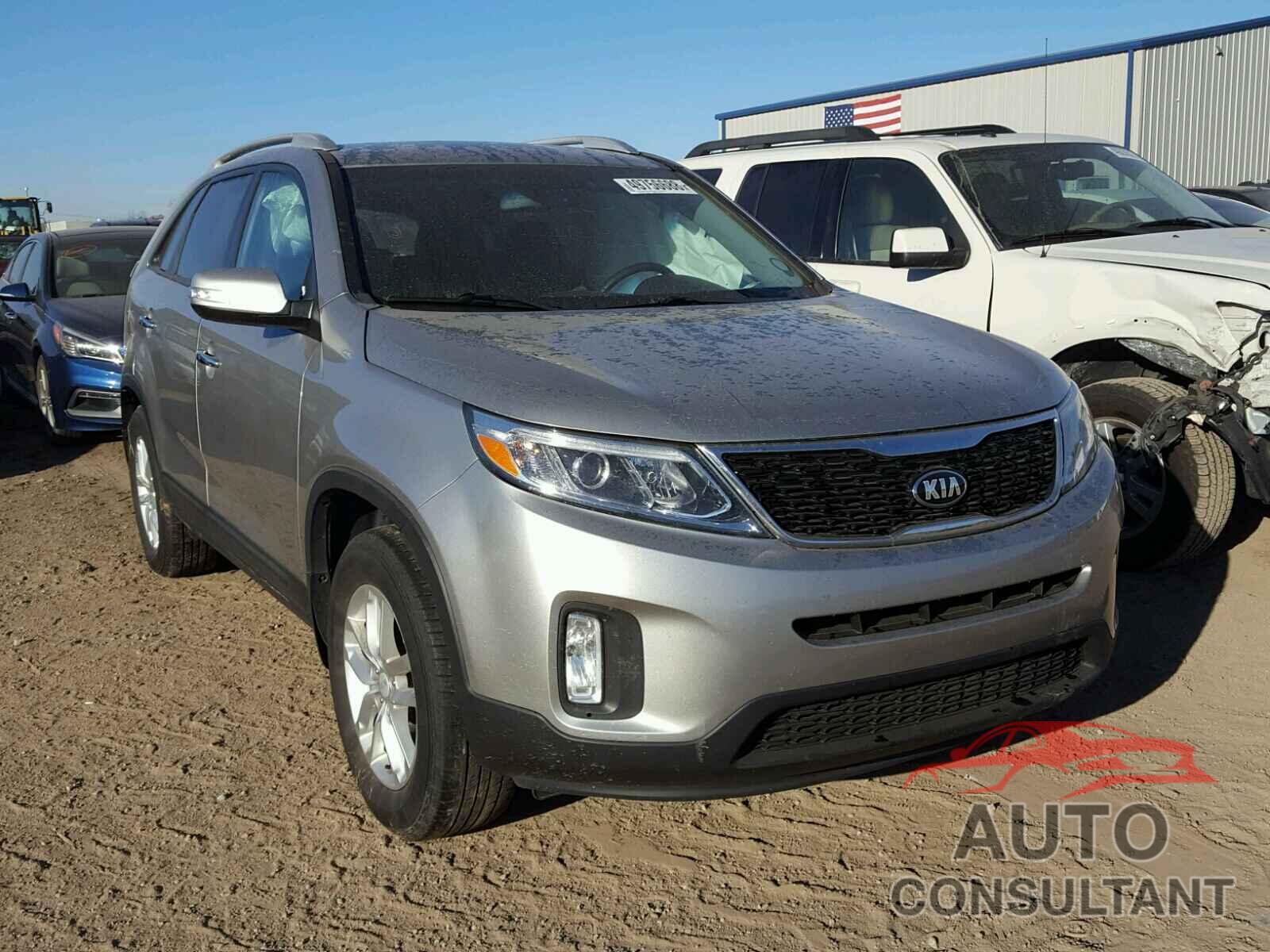 KIA SORENTO LX 2015 - 5XYKT4A63FG645190