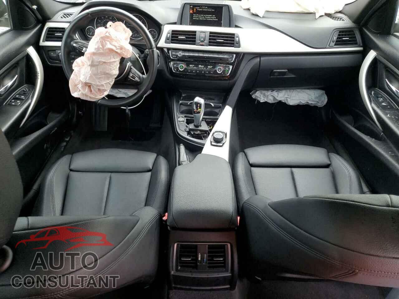 BMW 3 SERIES 2016 - WBA8E5G53GNU22017