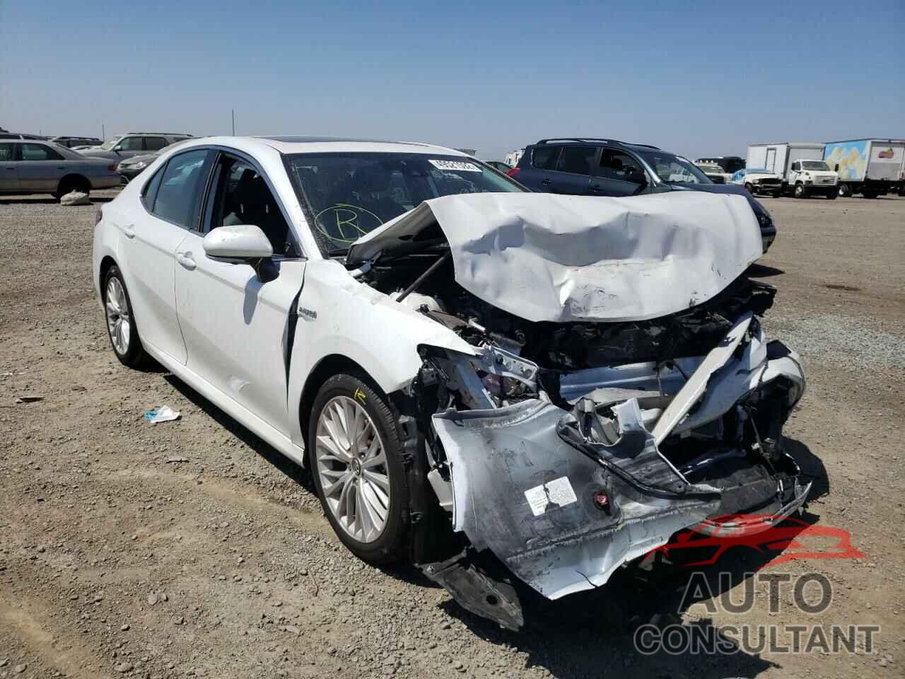 TOYOTA CAMRY 2019 - 4T1B21HK3KU521638