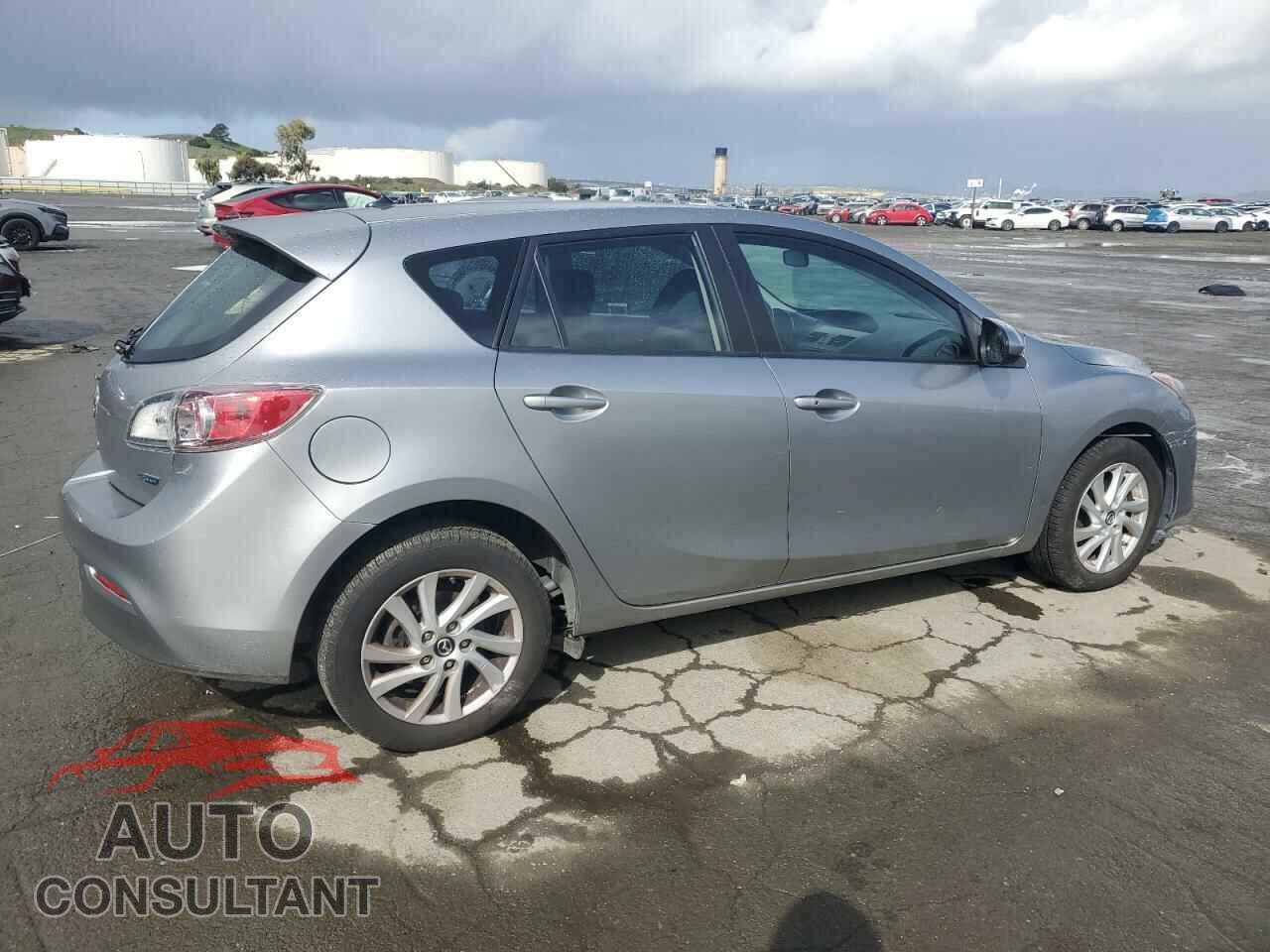 MAZDA 3 2013 - JM1BL1LP1D1825009