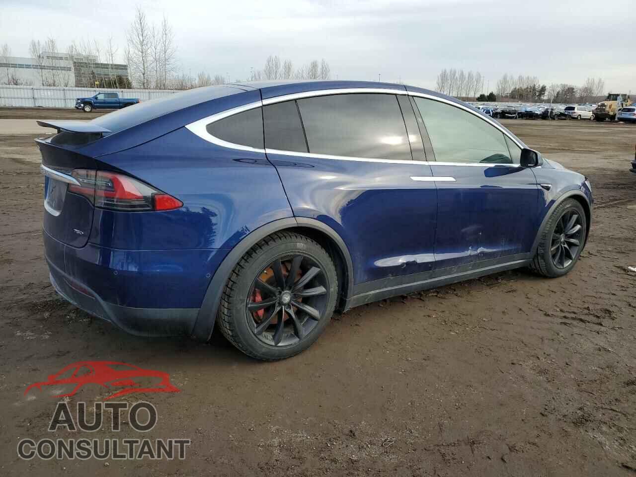 TESLA MODEL X 2017 - 5YJXCBE2XHF043219