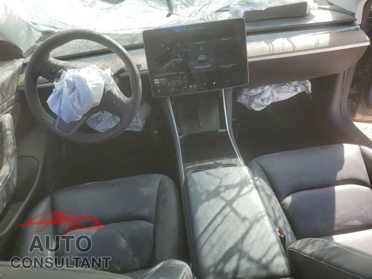 TESLA MODEL 3 2020 - 5YJ3E1EB0LF663329