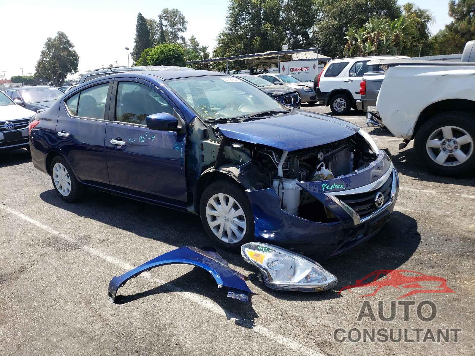 NISSAN VERSA 2018 - 3N1CN7AP4JL845900