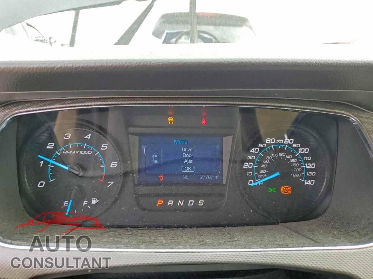 FORD TAURUS 2015 - 1FAHP2D86FG110647