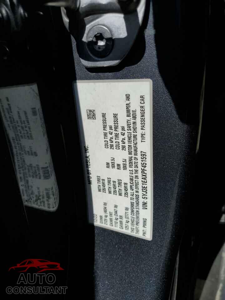 TESLA MODEL 3 2023 - 5YJ3E1EAXPF451597