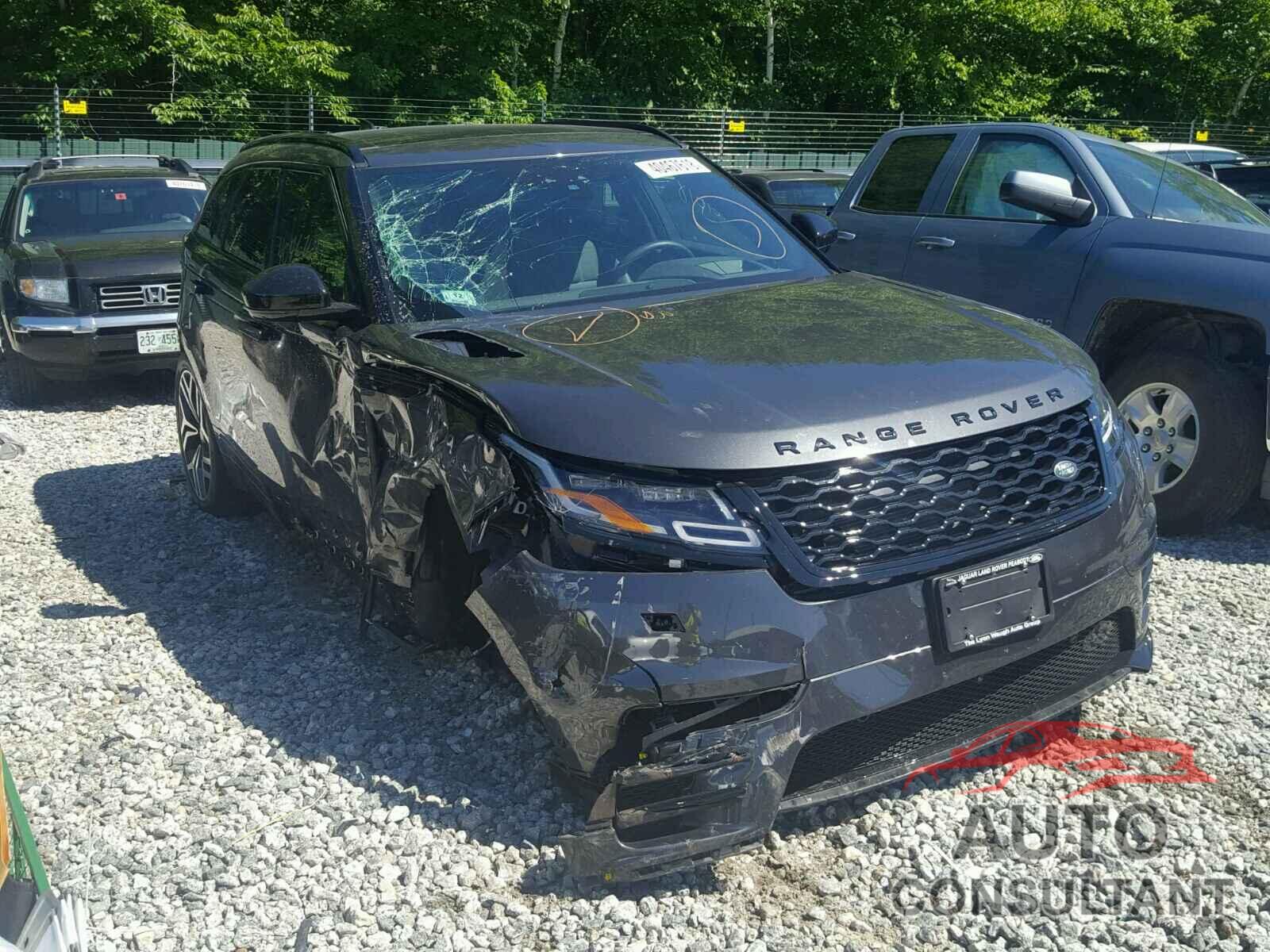LAND ROVER RANGE ROVER VELAR R-DYNAMIC HSE 2018 - SALYM2RV8JA733807