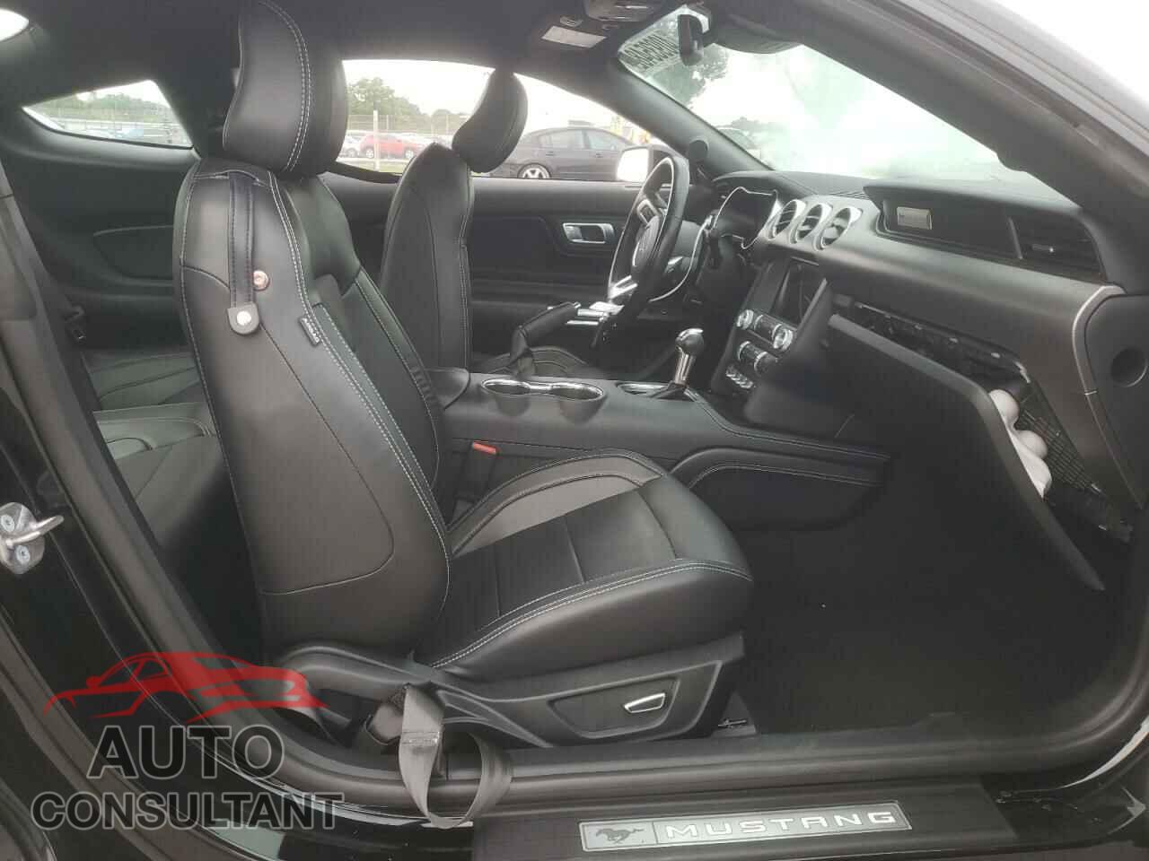 FORD MUSTANG 2019 - 1FA6P8CF6K5116948