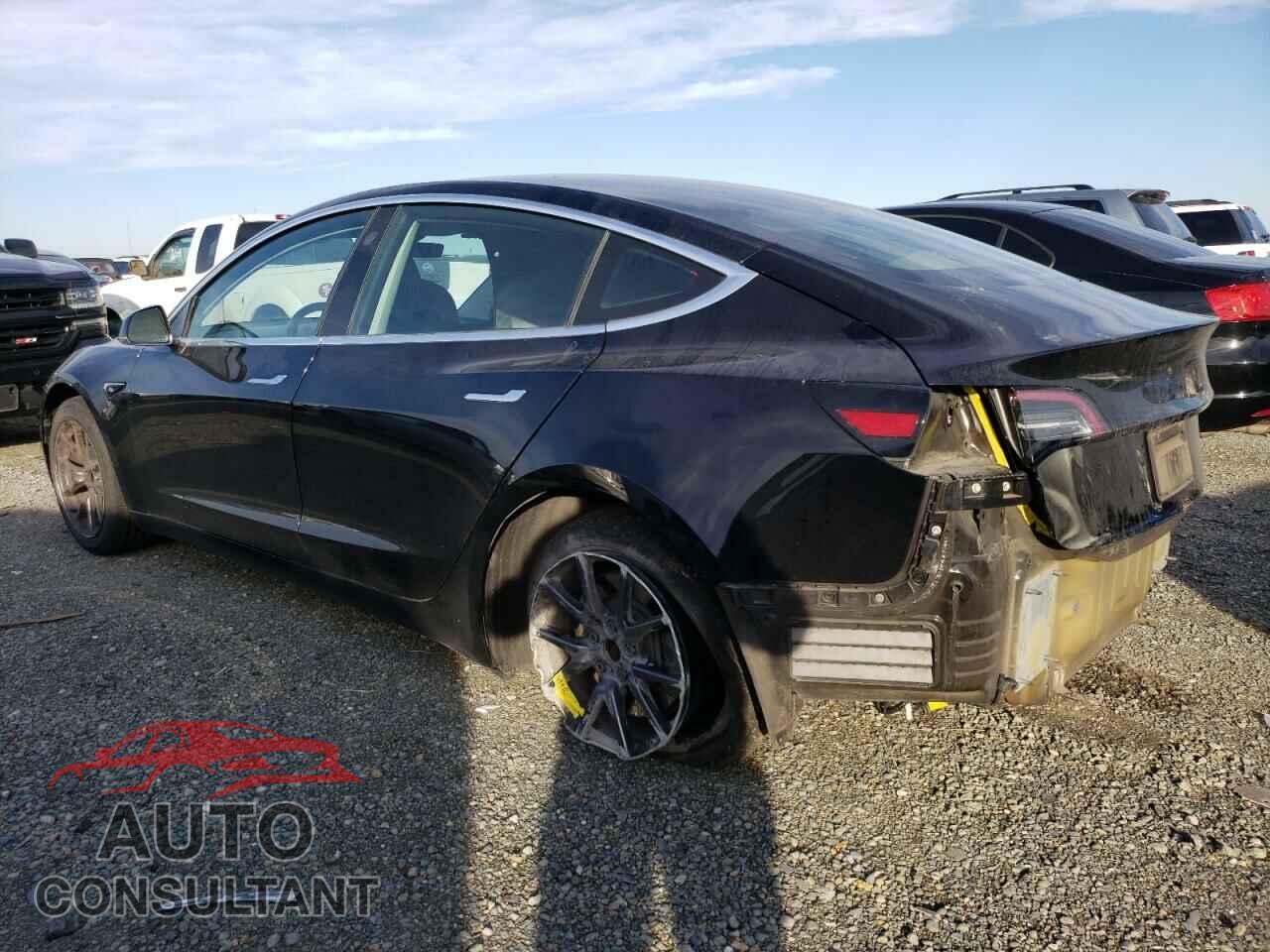 TESLA MODEL 3 2019 - 5YJ3E1EA7KF297150