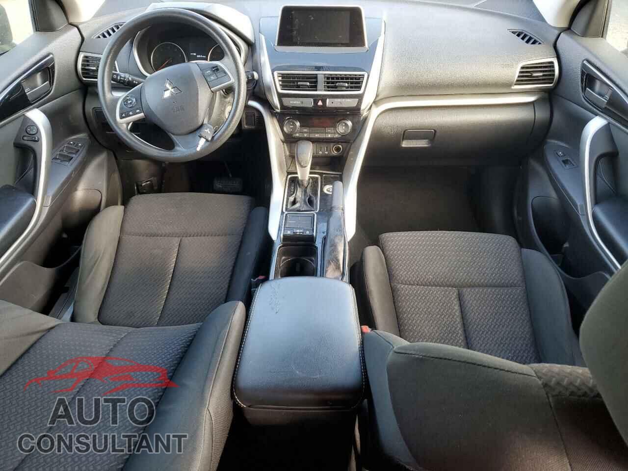 MITSUBISHI ECLIPSE 2018 - JA4AT4AA5JZ069929